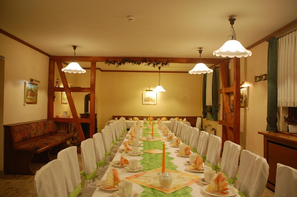 Gasthof 'Zum Reifberg' 일메나우 외부 사진