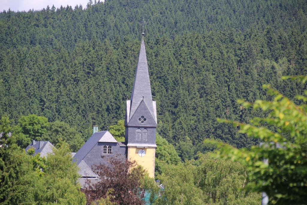 Gasthof 'Zum Reifberg' 일메나우 외부 사진